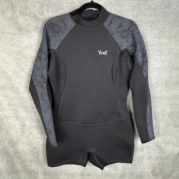 Xcel Wetsuit Womens 12 Black Axis Long Sleeve Back Zip Boy Short Spring 2MM Surf - Picture 1 of 14